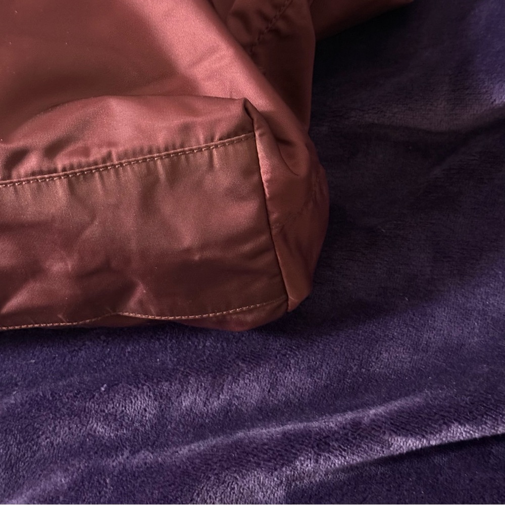 💎AUTHENTIC PRADA  (RARE ) BURGUNDY ROBOT NYLON TOTE BAG💎 - Picture 8 of 16